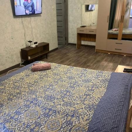 Apartament Bokonbaeva 195 Biszkek Zewnętrze zdjęcie